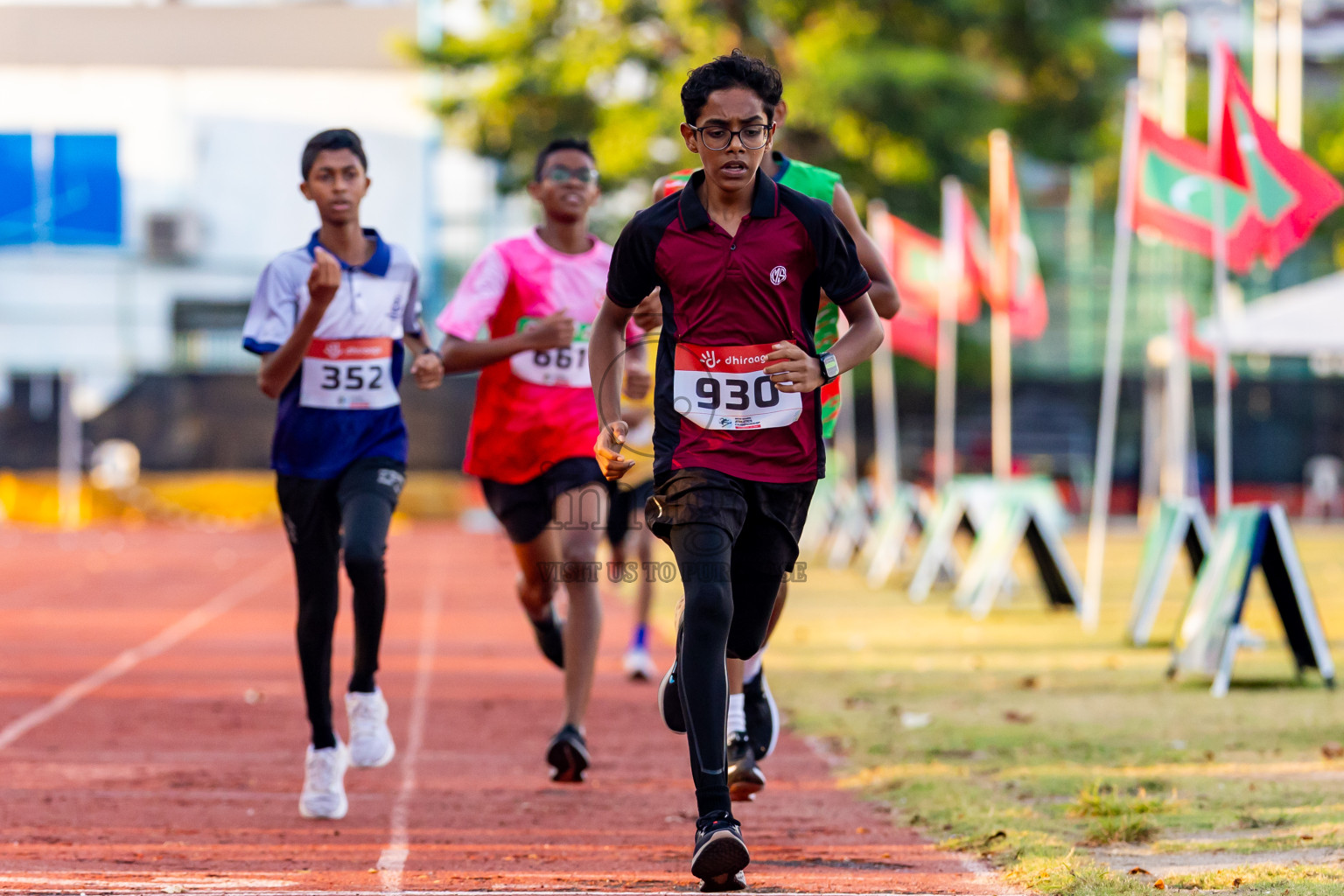 Day 4 of Inter-school Athletics Championship 2025 held in Ekuveni Synthetic Track, Male', Maldives on Thursday, 09th October 2025. Photos by: Nausham Waheed / Images.mv