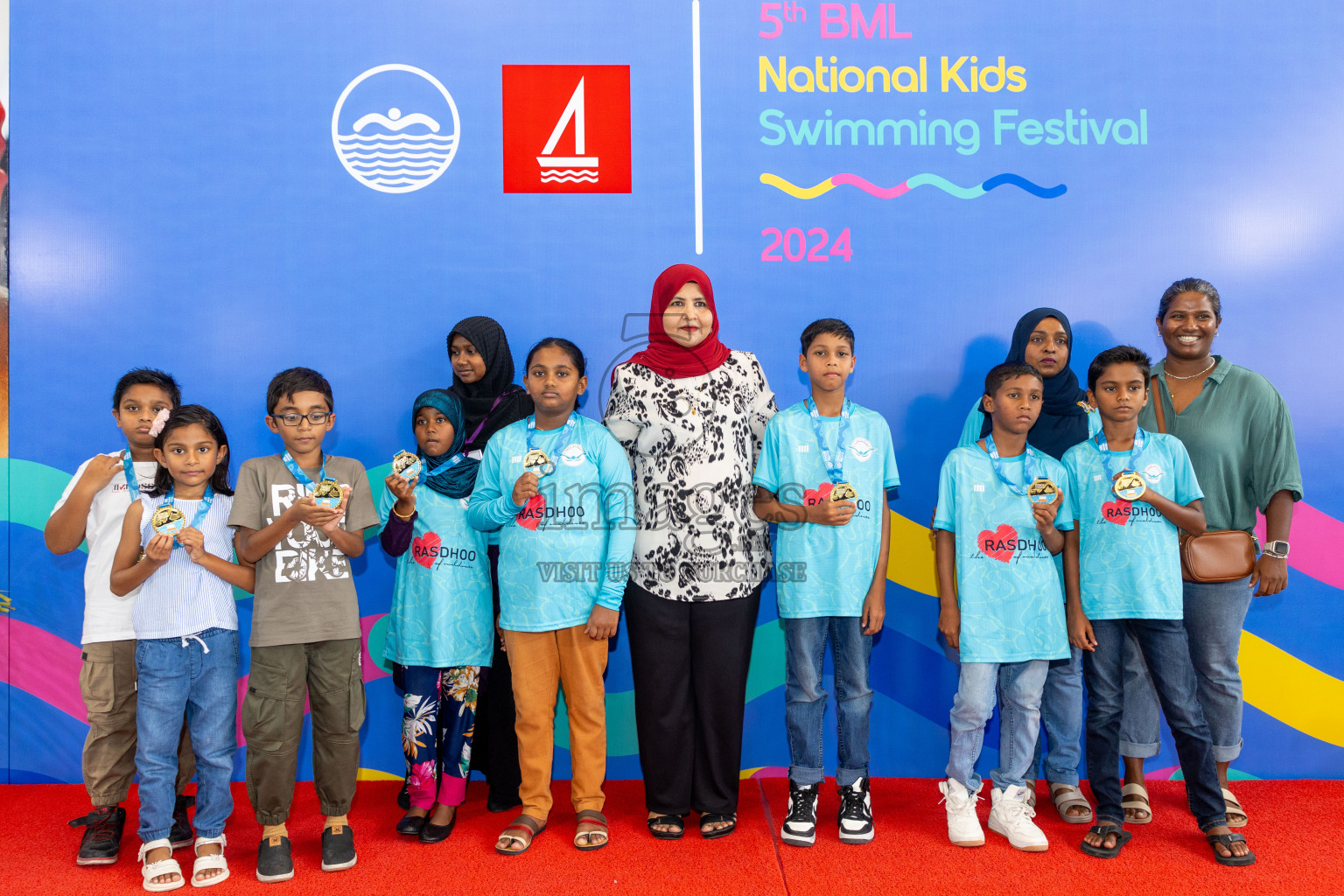 Closing of BML 5th National Swimming Kids Festival 2024 held in Hulhumale', Maldives on Saturday, 23rd November 2024.
Photos: Ismail Thoriq / images.mv