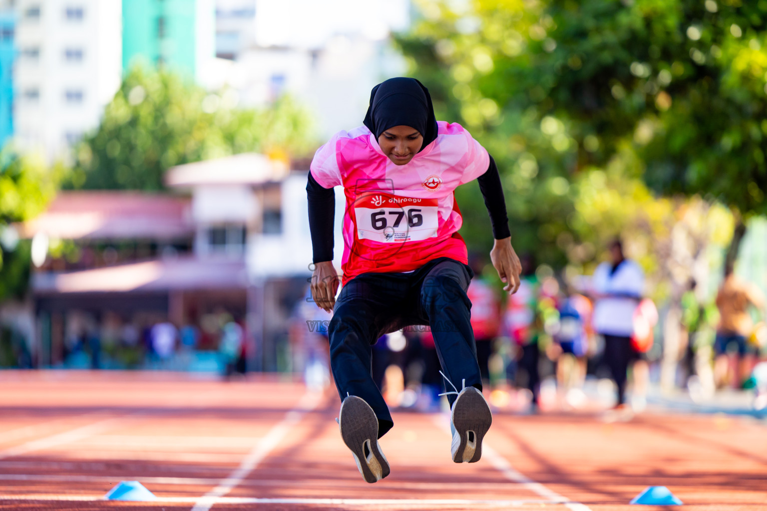 Day 1 of Inter-school Athletics Championship 2025 held in Ekuveni Synthetic Track, Male', Maldives on Monday, 06th October 2025. Photos by: Nausham Waheed / Images.mv