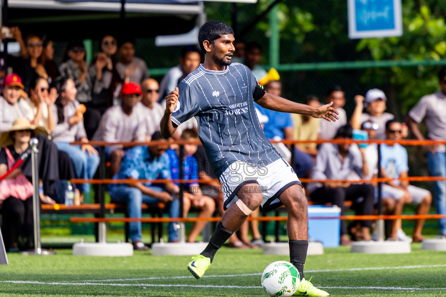 Kihavah vs Vakkaru in Day 5 of Resort League 2025 (Baa Zone) was held on Monday, 14th July 2025 in Avani+ Fares Maldives Resort, Baa Atoll, Maldives. Photos: Nausham Waheed / images.mv
