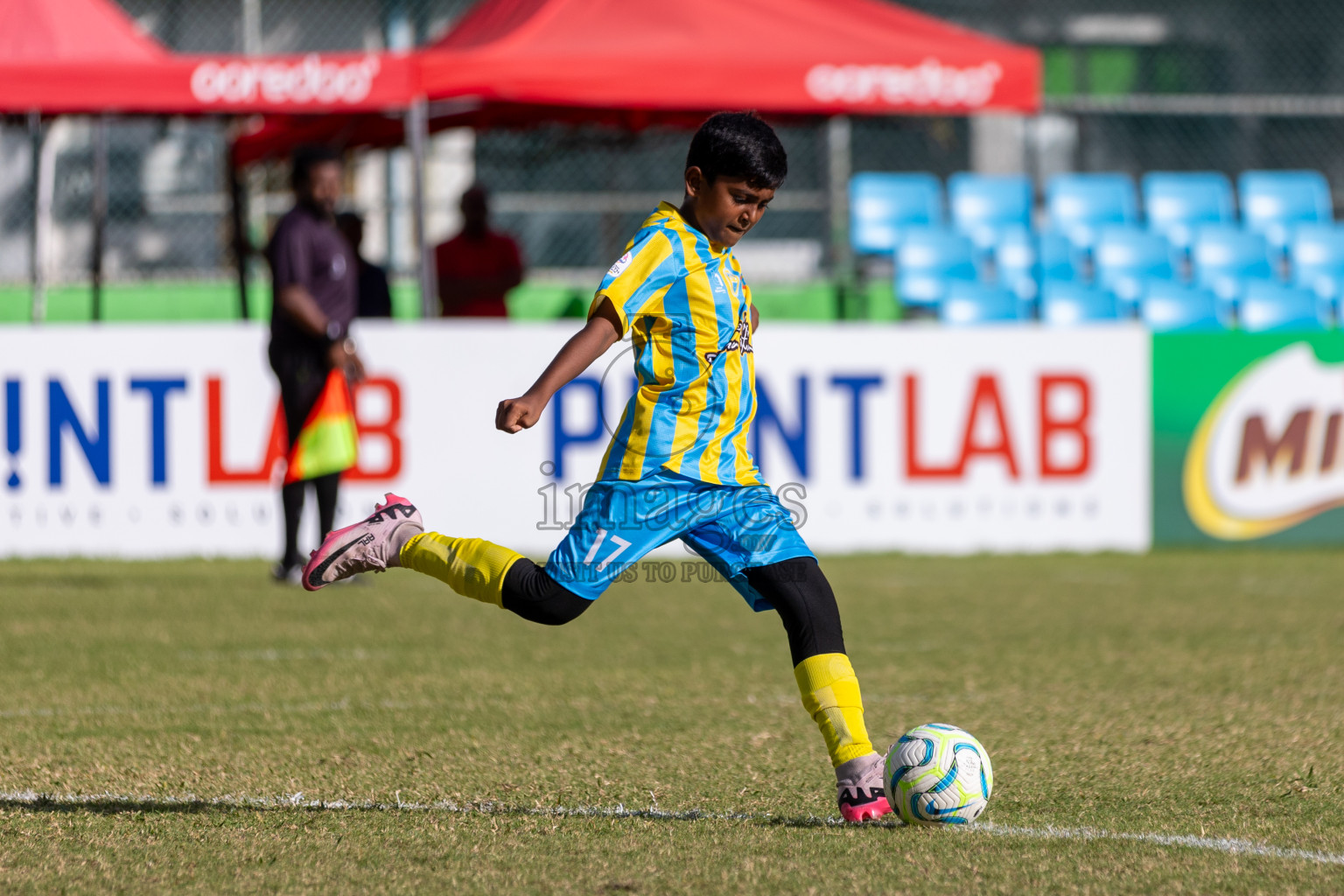 Club Valencia vs Super United Sports (U12) in Day 9 of Dhivehi Youth League 2024 held at Henveiru Stadium on Saturday, 14th December 2024. Photos: Mohamed Mahfooz Moosa / Images.mv