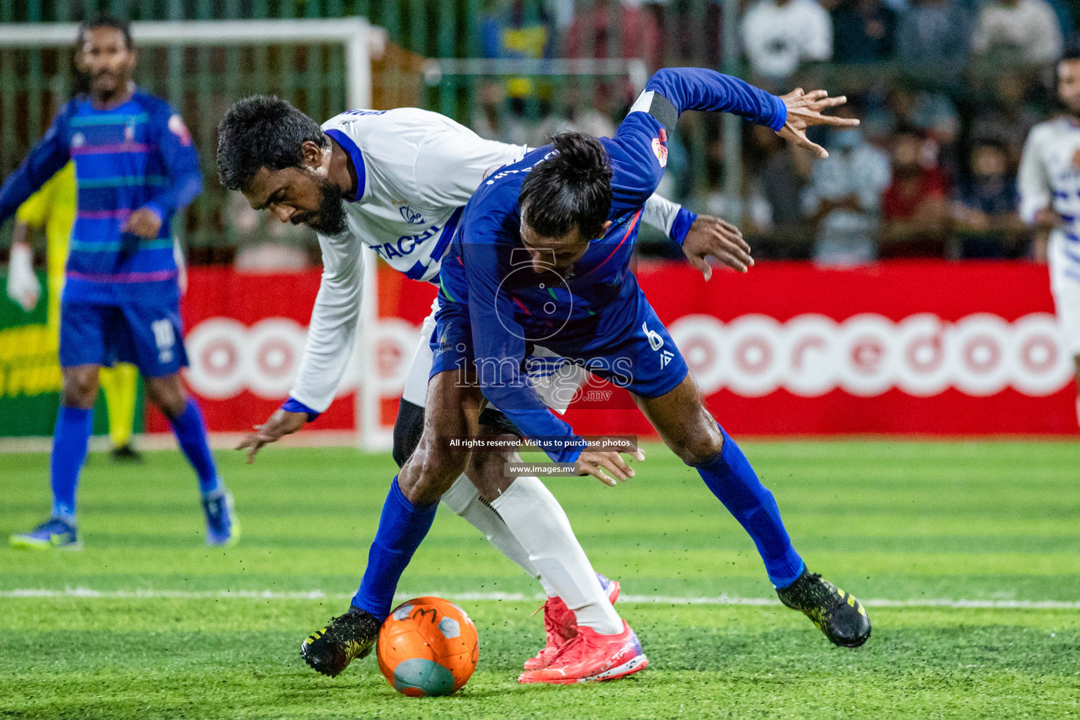 STO RC Vs Team Fenaka in the Quarter Finals of Club Maldives 2021 held in Hulhumale, Maldives on 13 December 2021. Photos: Shu Abdul Sattar / images.mv