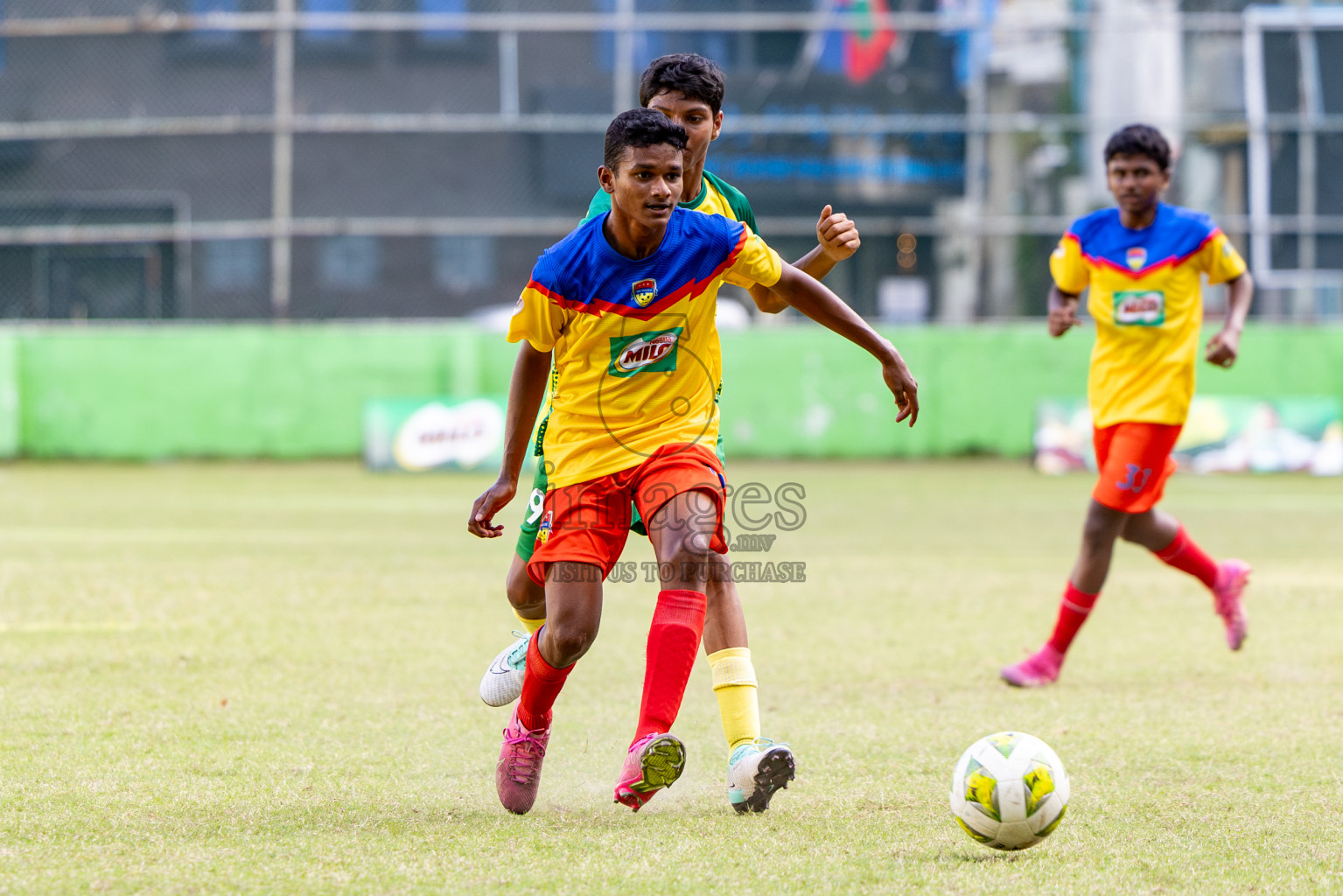 Day 2 of MILO Academy Championship 2024 held in Henveyru Stadium, Male', Maldives on Thursday, 1st November 2024. 
Photos:Hassan Simah / Images.mv