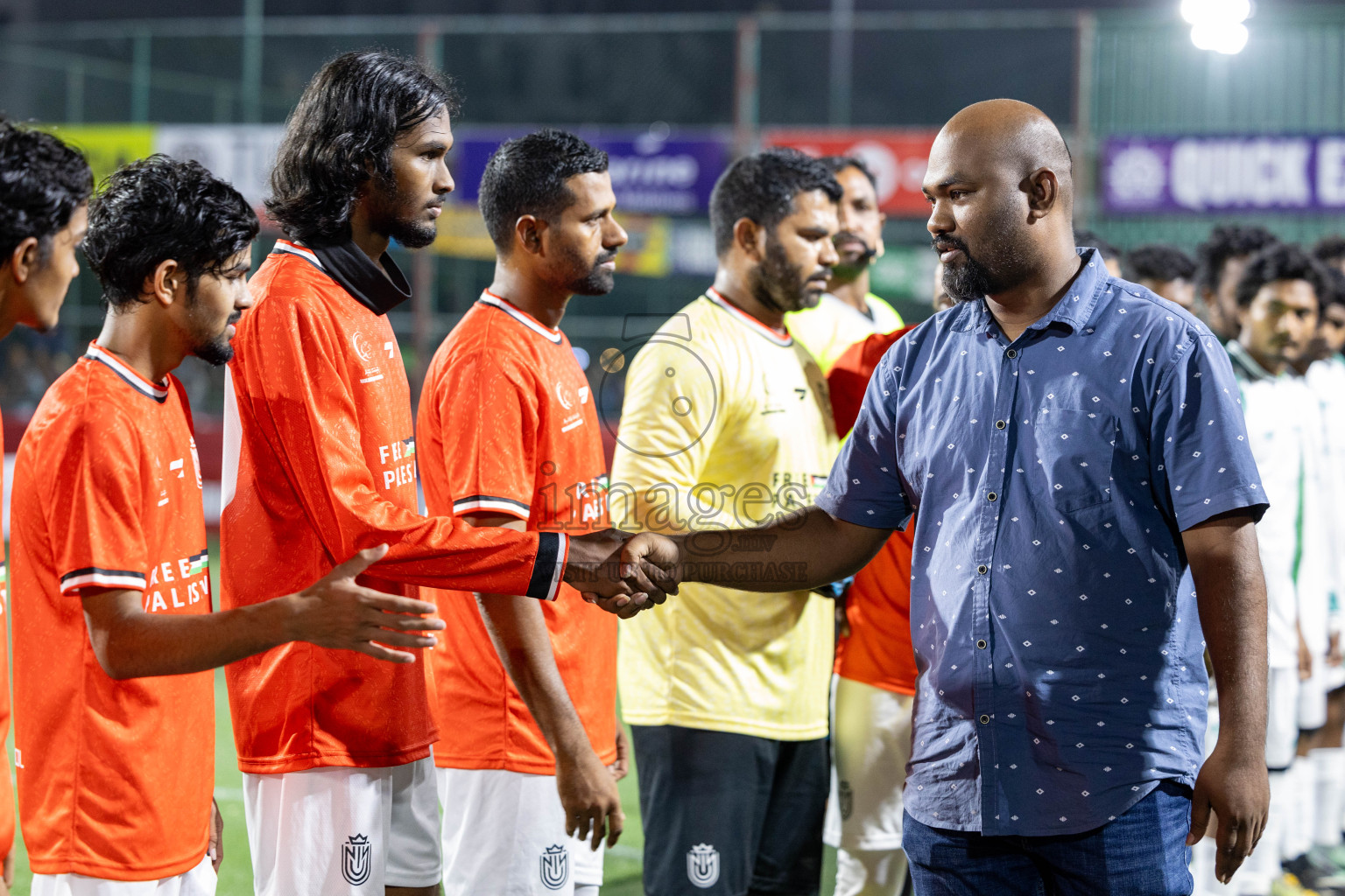 HDh Nolhivaran vs HDh Kumundhoo in Day 13 of Golden Futsal Challenge 2025 was held on Friday, 17th January 2025, in Hulhumale', Maldives 
Photos: Hassan Simah / images.mv
