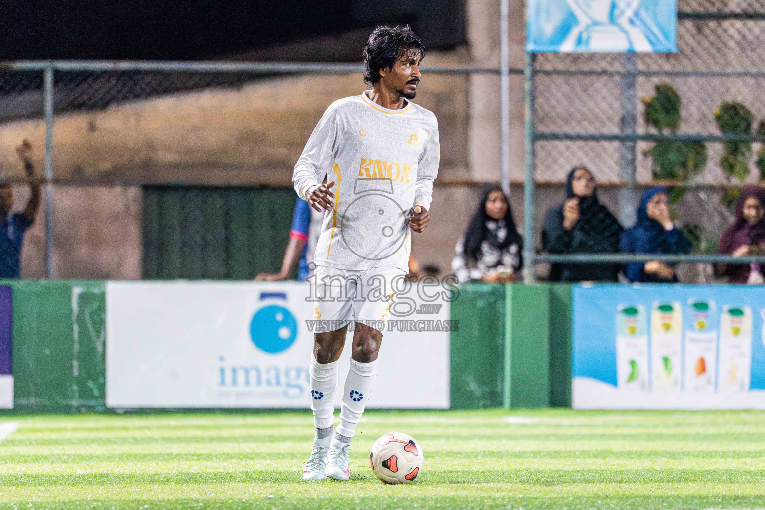 Lecrose VS BGSC in Day 4 - Fonadhoo Youth Futsal Challenge 2025 held in Fonadhoo Futsal Stadium, L. Fonadhoo, Maldives on Wednesday, 29th October 2025 Photos: Arif Rasheed / images.mv
