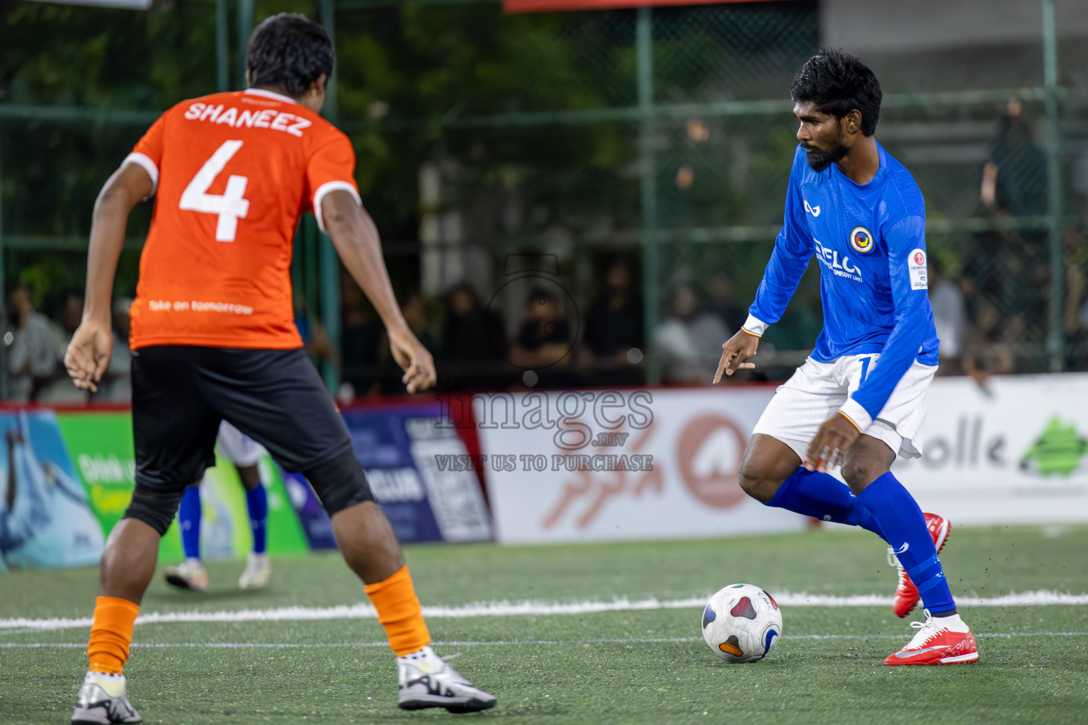 STELCO RC vs Dhiraagu in Club Maldives Cup 2024 held in Rehendi Futsal Ground, Hulhumale', Maldives on Wednesday, 2nd October 2024.
Photos: Ismail Thoriq / images.mv