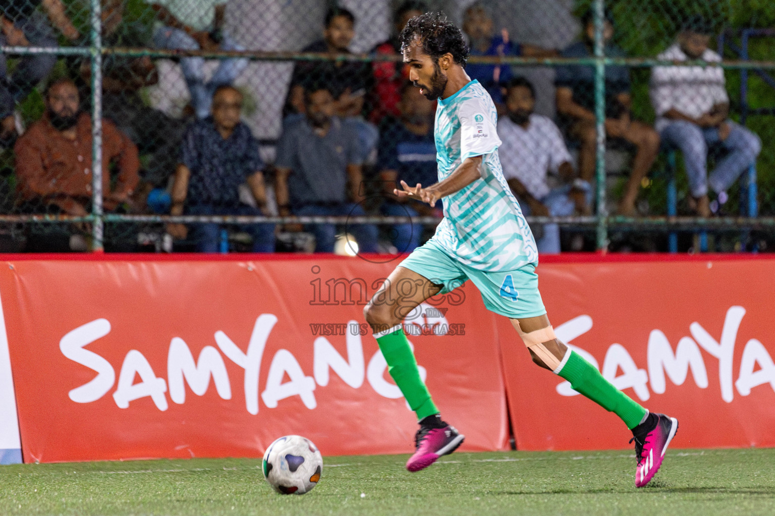 CLUB TRC vs FEHI FAHI CLUB in Club Maldives Classic 2024 held in Rehendi Futsal Ground, Hulhumale', Maldives on Monday, 9th September 2024. 
Photos: Mohamed Mahfooz Moosa / images.mv