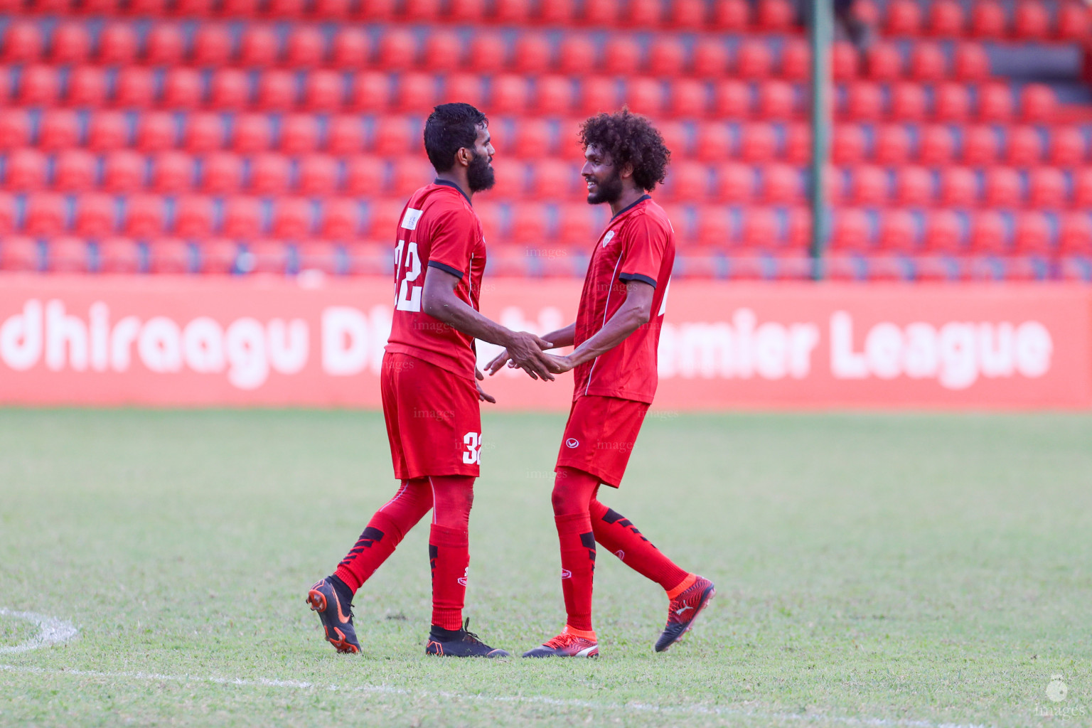 TC Sports Club vs Victory Sports Club in Dhiraagu Dhivehi Premier League 2018 in Male, Maldives, Monday  October 22, 2018. (Images.mv Photo/Suadh Abdul Sattar)