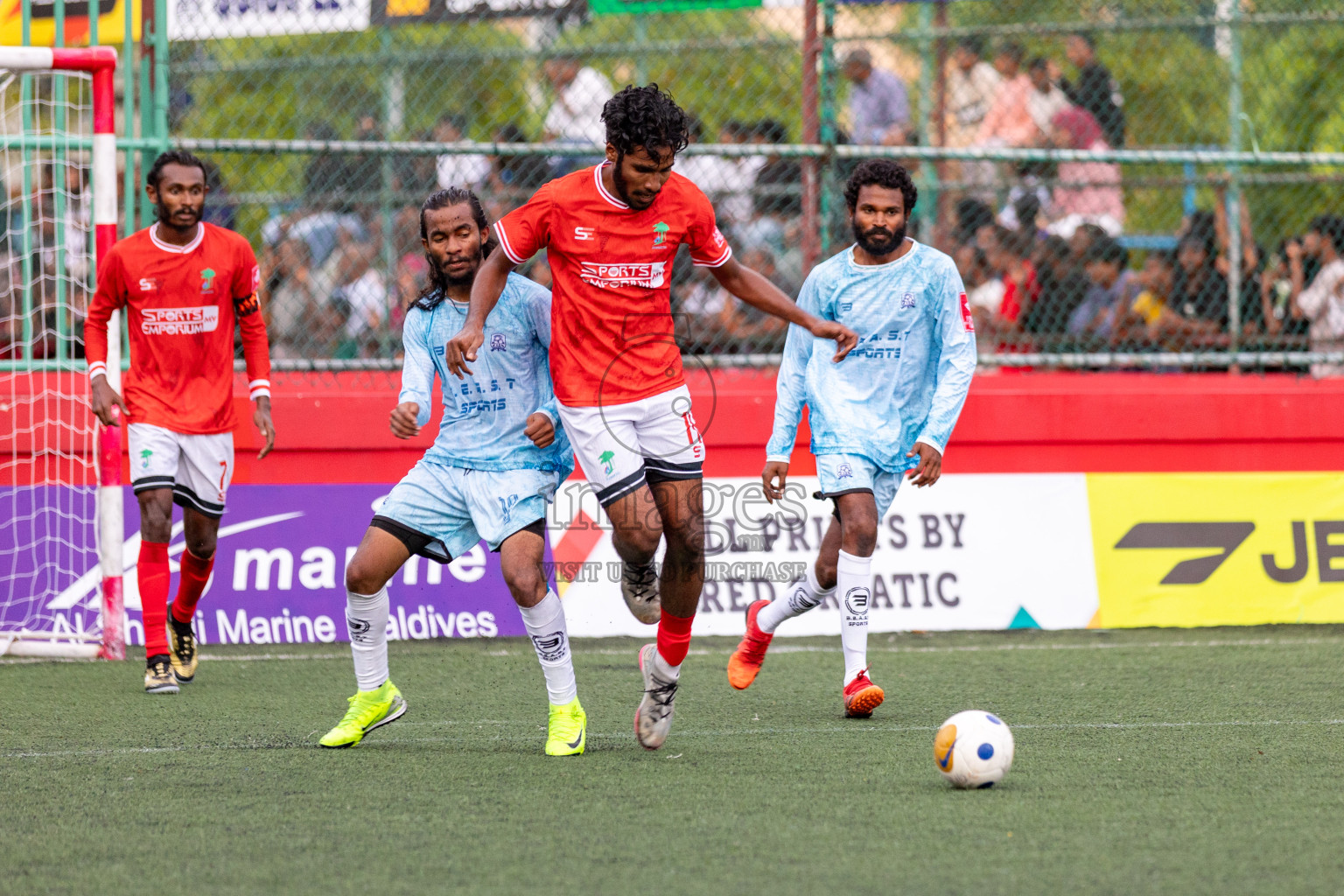 ADh Kunburudhoo VS ADh Dhangethi in Day 6 of Golden Futsal Challenge 2025 on Friday, 6th January 2025, in Hulhumale', Maldives 
Photos: Hassan Simah / images.mv