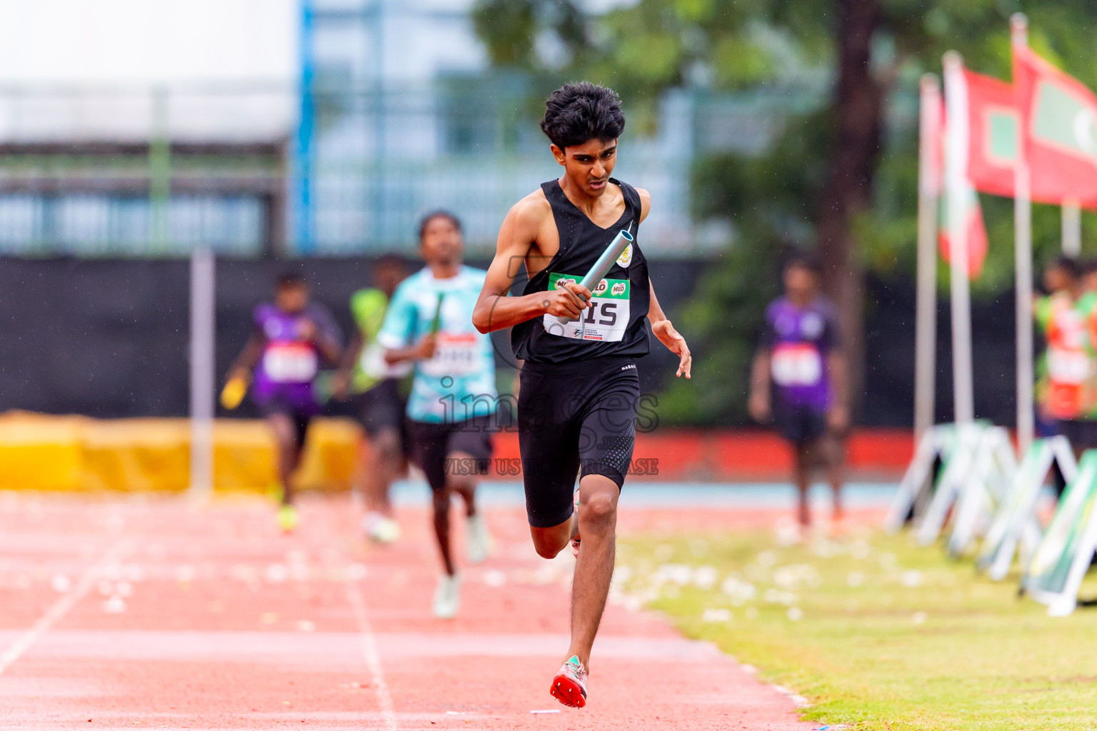Day 6 of Inter-school Athletics Championship 2025 held in Ekuveni Synthetic Track, Male', Maldives on Sunday, 12th October 2025. Photos by: Nausham Waheed / Images.mv