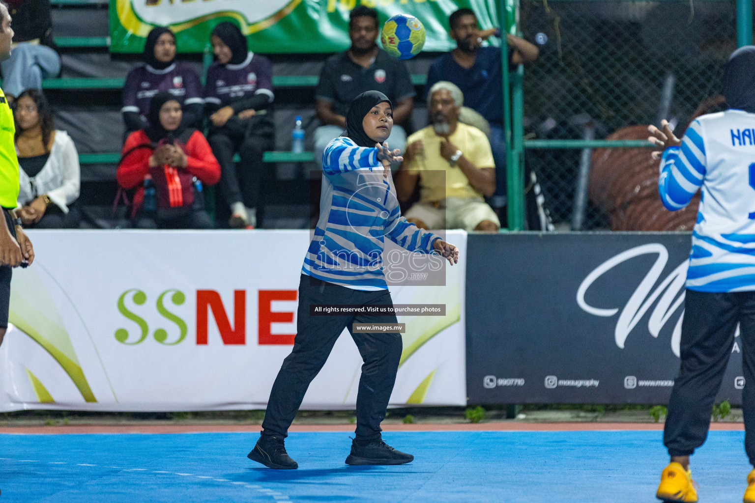 Quarter Final of 7th Inter-Office/Company Handball Tournament 2023, held in Handball ground, Male', Maldives on Friday, 20th October 2023 Photos: Nausham Waheed/ Images.mv