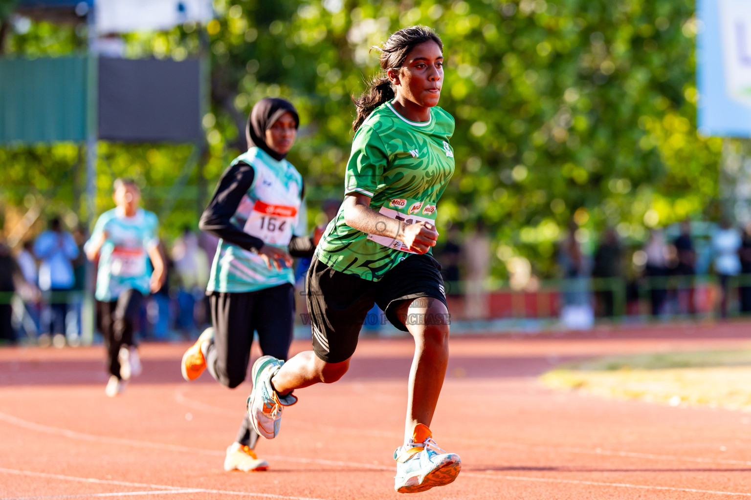 Day 1 of Inter-school Athletics Championship 2025 held in Ekuveni Synthetic Track, Male', Maldives on Monday, 06th October 2025. Photos by: Nausham Waheed / Images.mv