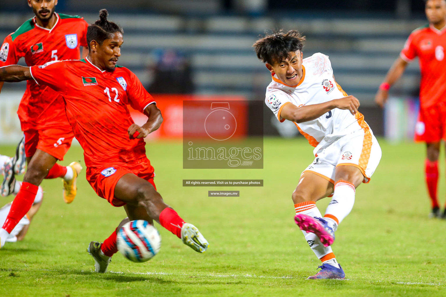 Bhutan vs Bangladesh in SAFF Championship 2023 held in Sree Kanteerava Stadium, Bengaluru, India, on Wednesday, 28th June 2023. Photos: Nausham Waheed, Hassan Simah / images.mv