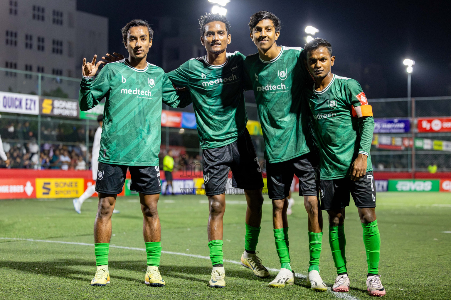R. Dhuvaafaru VS N. Miladhoo in zone round on Day 32 of Golden Futsal Challenge 2025 was held on Wednesday , 5th February 2025, in Hulhumale', Maldives. 
Photos: Hassan Simah / images.mv