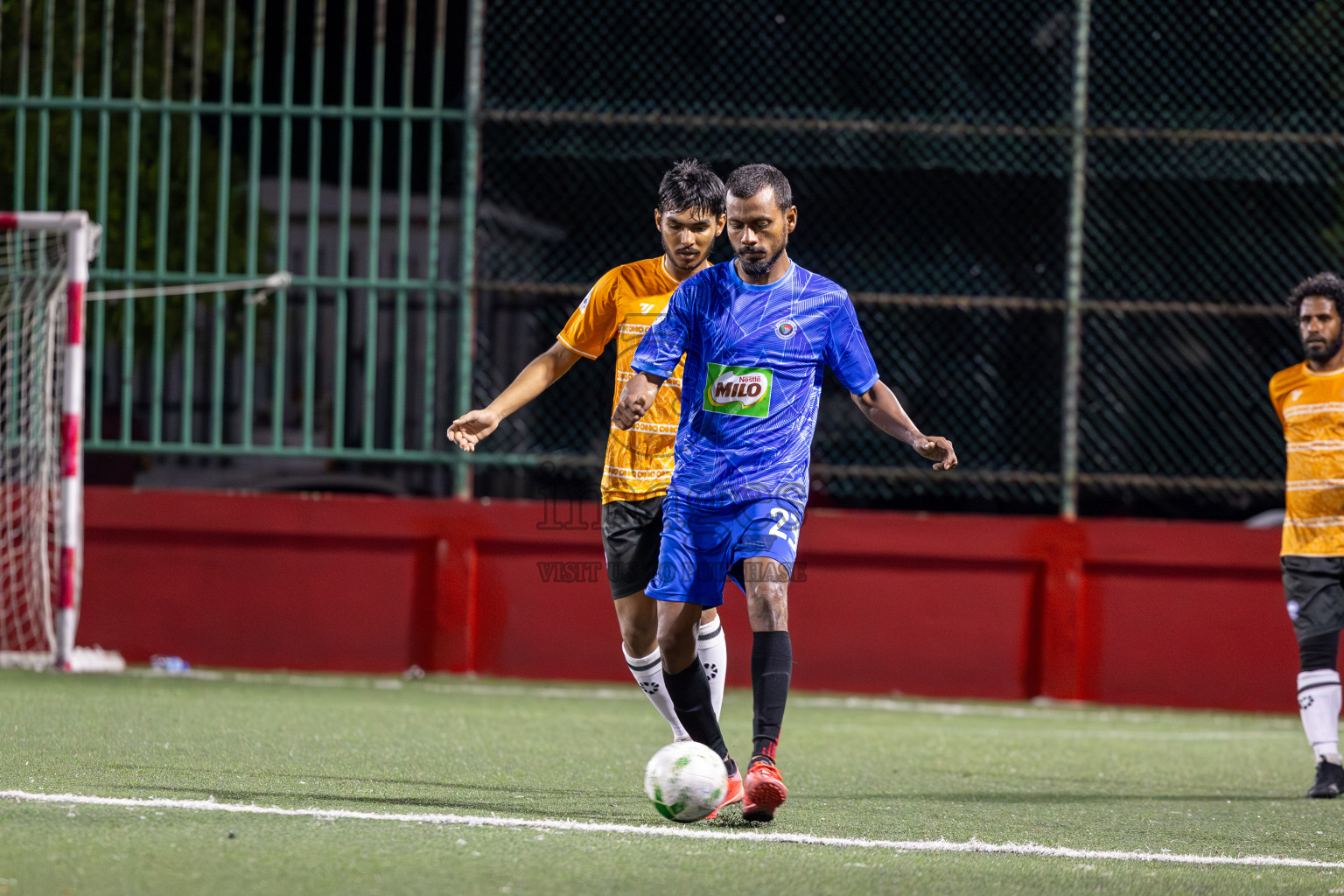 Police Club vs Club Male' City in Day 5 of Office League 2025 was held on Sunday, 20th April 2025 in Hulhumale', Maldives.
Photos: Ismail Thoriq / images.mv