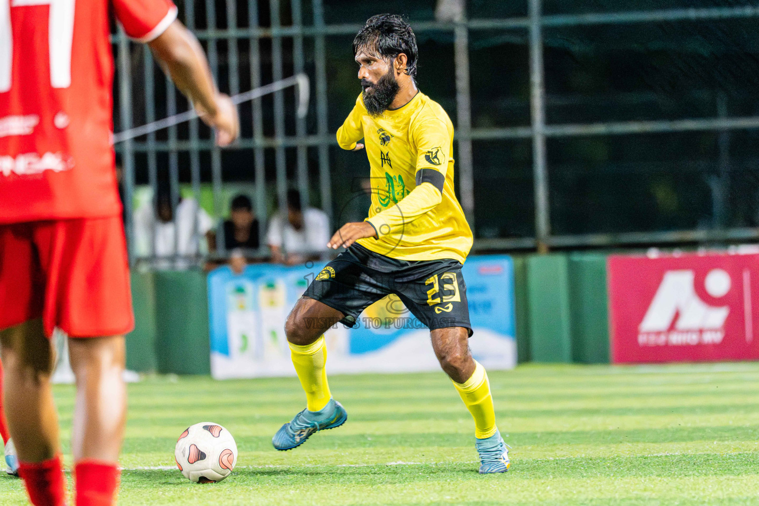 Kanmathi SC VS Kanmathi FC in Day 5 - Fonadhoo Youth Futsal Challenge 2025 held in Fonadhoo Futsal Stadium, L. Fonadhoo, Maldives on Thursday, 30th October 2025 Photos: Arif Rasheed / images.mv