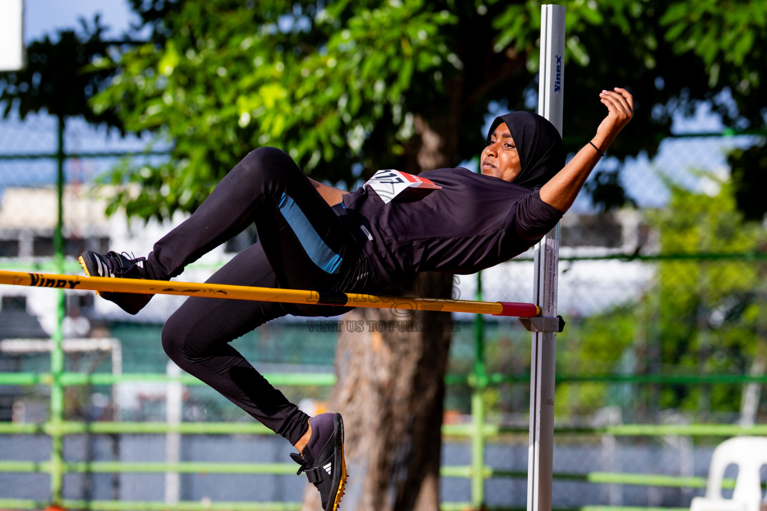 Day 6 of Inter-school Athletics Championship 2025 held in Ekuveni Synthetic Track, Male', Maldives on Sunday, 12th October 2025. Photos by: Nausham Waheed / Images.mv