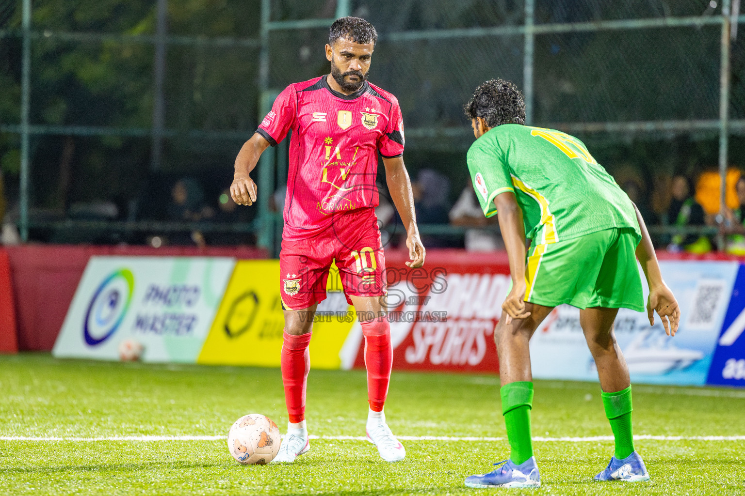 Club WAMCO vs Gas RC in Day 9 of Club Maldives Cup 2025 was held in Rehendhi Futsal Ground, Hulhumale', Maldives on Thursday, 9th October 2025. 
Photos: Ismail Thoriq / images.mv