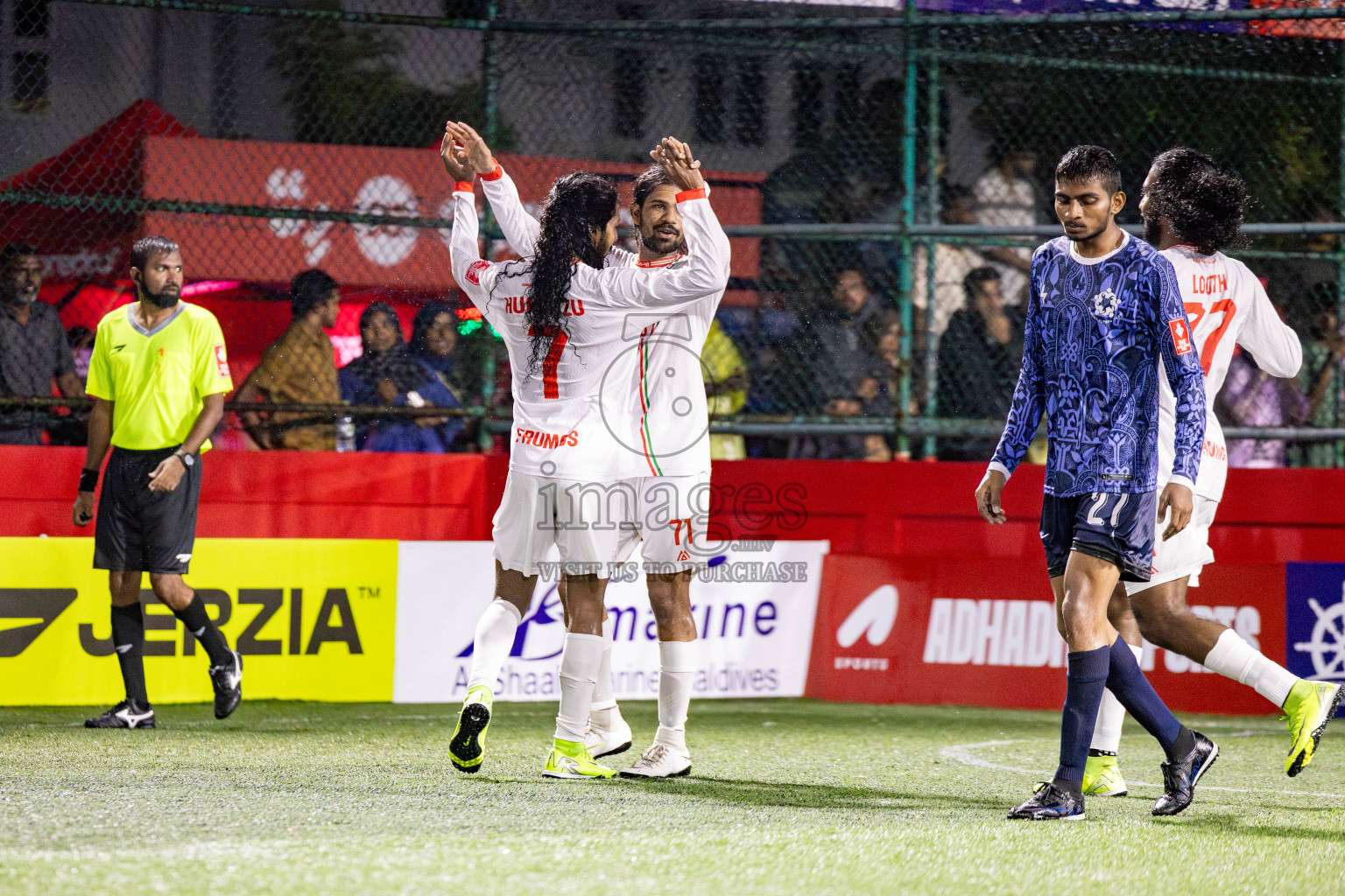 L. Isdhoo VS L. Mundoo in Day 18 of Golden Futsal Challenge 2025 was held on Wednesday, 22nd January 2025, in Hulhumale', Maldives. Photos: Nausham Waheed / images.mv
