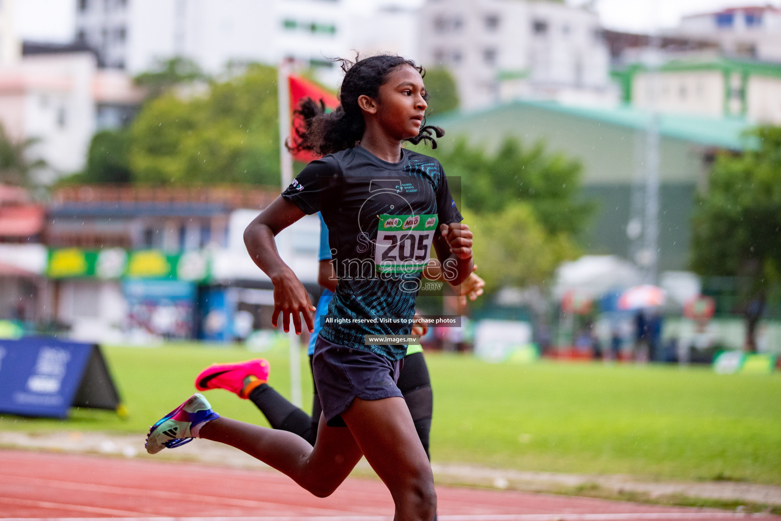 Day 2 of National Athletics Championship 2023 was held in Ekuveni Track at Male', Maldives on Friday, 24th November 2023. Photos: Hassan Simah / images.mv