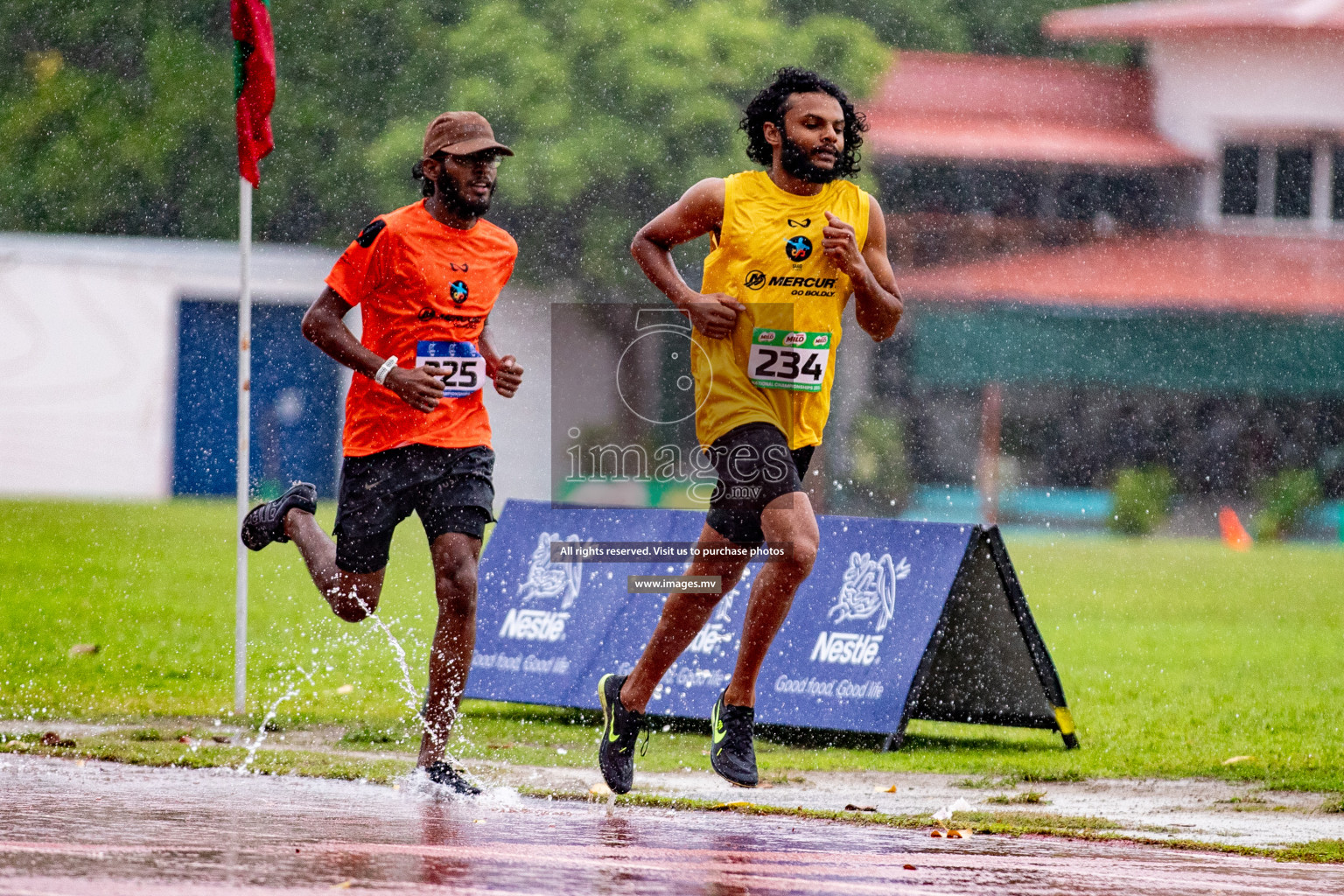 Day 2 of National Athletics Championship 2023 was held in Ekuveni Track at Male', Maldives on Friday, 24th November 2023. Photos: Hassan Simah / images.mv