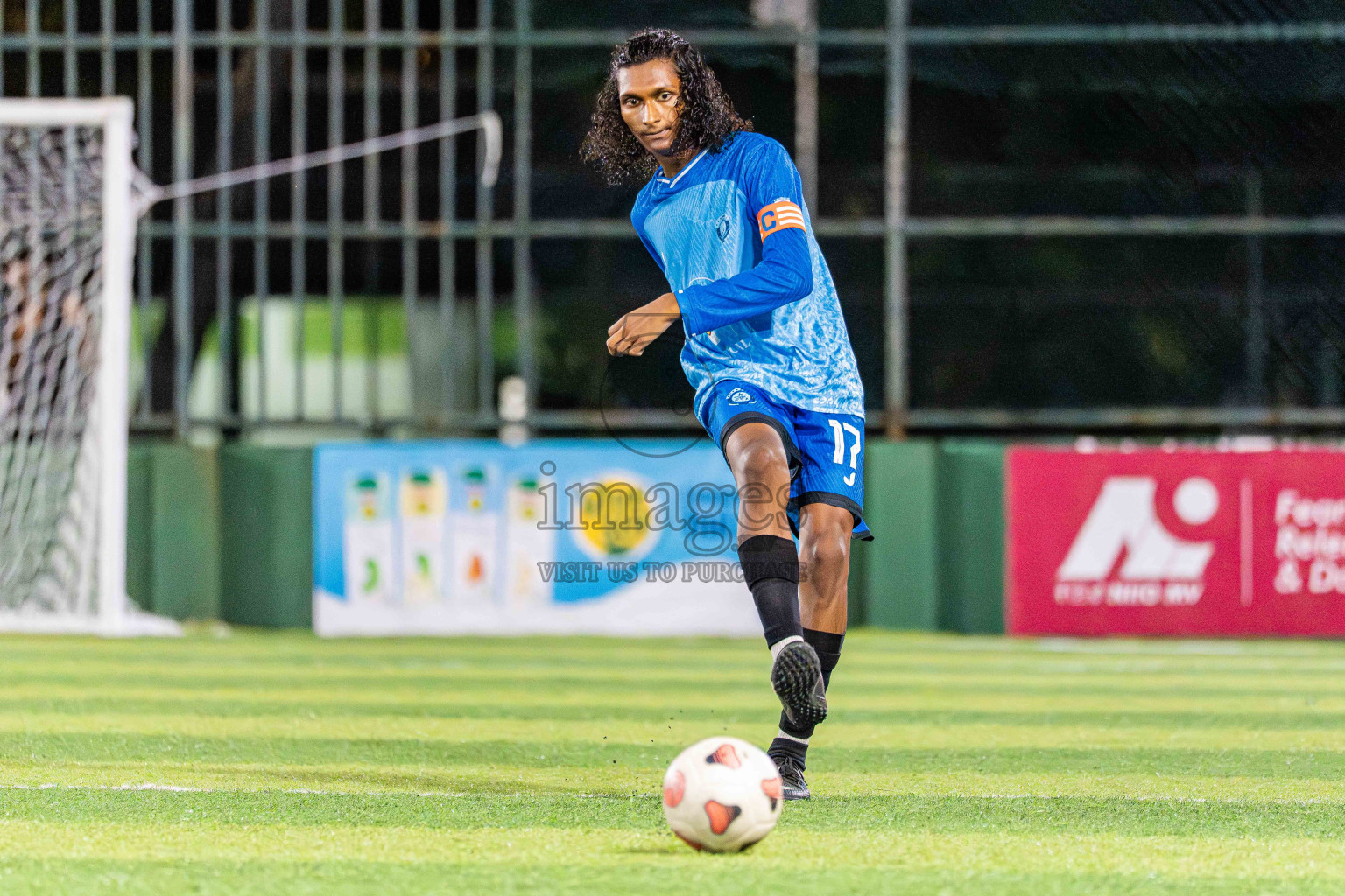 Goalhians VS Foemathi in Day 4 - Fonadhoo Youth Futsal Challenge 2025 held in Fonadhoo Futsal Stadium, L. Fonadhoo, Maldives on Wednesday, 29th October 2025 Photos: Arif Rasheed / images.mv
