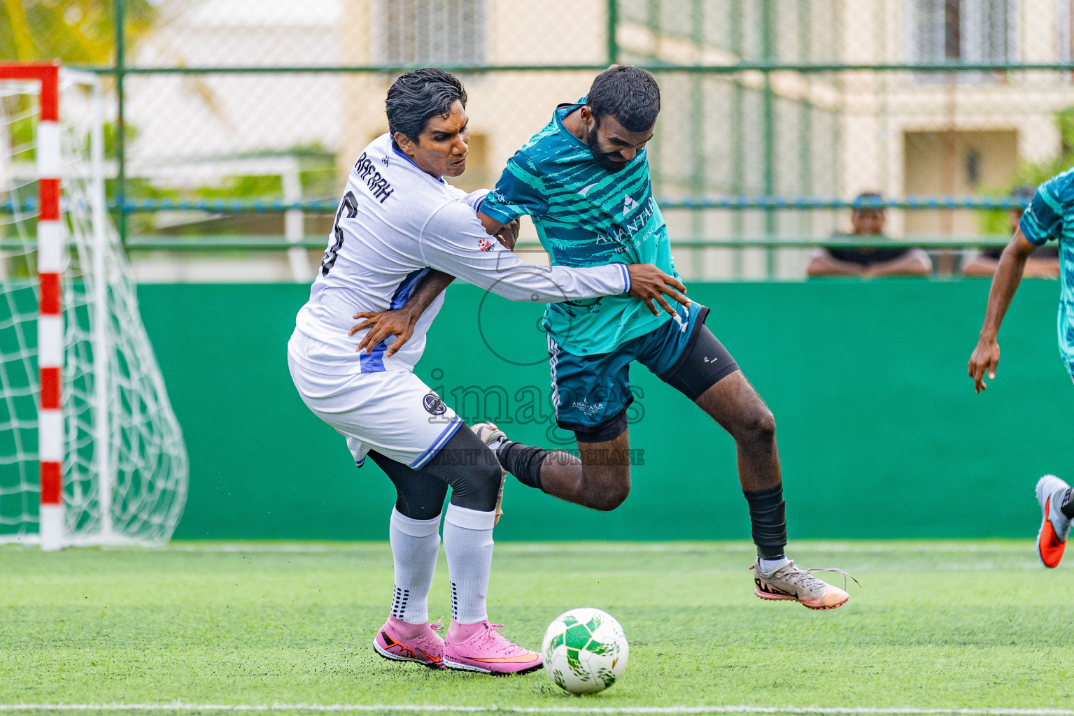 Waldord Astoria vs Anantara in Resort League 2025 (South Male Zone) day 12 was held on Monday, 13th October 2025 in Crossroads's Maldives, Photos: Areef Adam / images.mv