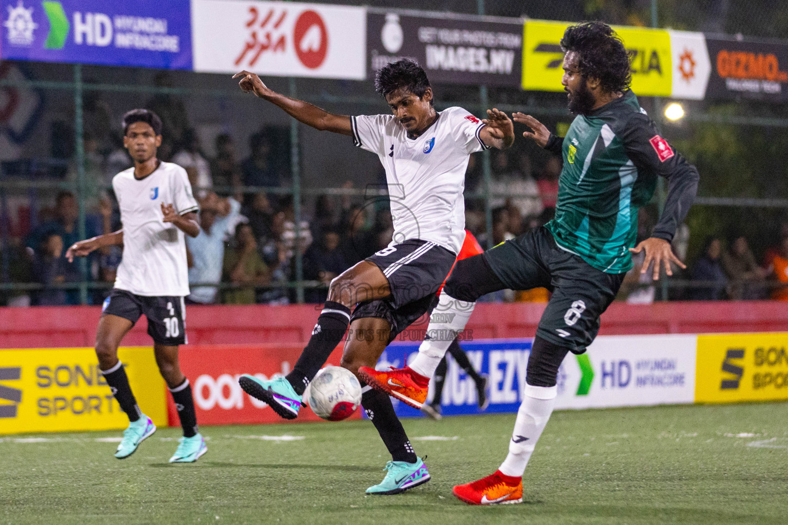 HDh Hanimaadhoo vs HDh Vaikaradhoo in Day 6 of Golden Futsal Challenge 2024 was held on Saturday, 20th January 2024, in Hulhumale', Maldives
Photos: Ismail Thoriq / images.mv