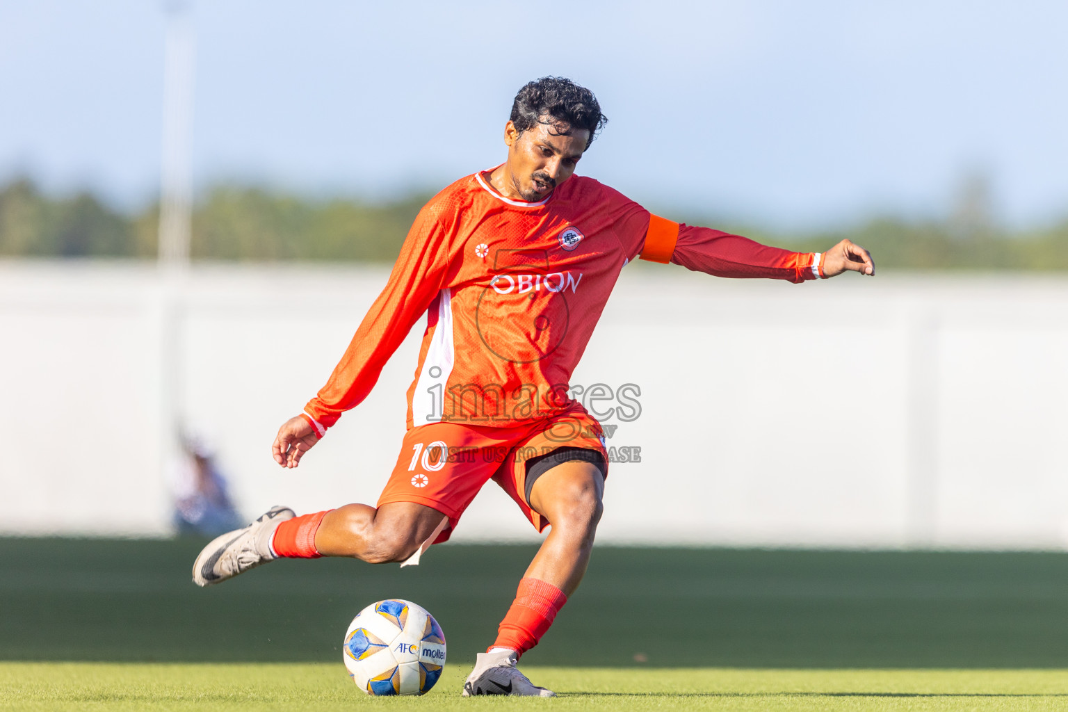 Huss Songun Football Team vs CC Sports Club in Day 2 of Eydhafushi Cup 2025 held in Eydhafushi Football Stadium at B. Eydhafushi, Maldives on Saturday, 6th September 2025. Photos: Mohamed Mahfouz Moosa / images.mv