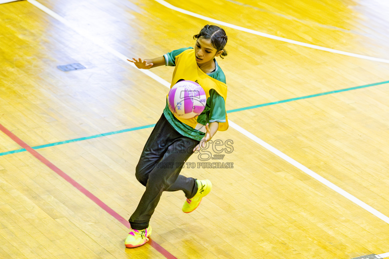 Finals of 26th Inter-School Netball Tournament 2025 was held in Social Center Indoor Hall on Saturday, 8th November 2025. Photos: Areef Adam / images.mv