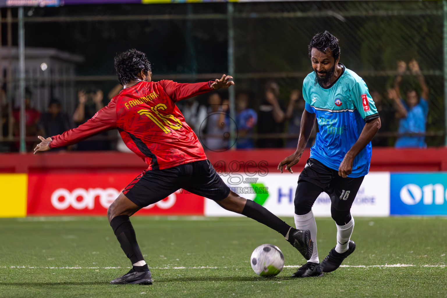 HDh Kumundhoo vs Hah Nellaidhoo in Day 10 of Golden Futsal Challenge 2024 was held on Tuesday, 23rd January 2024, in Hulhumale', Maldives
Photos: Ismail Thoriq / images.mv