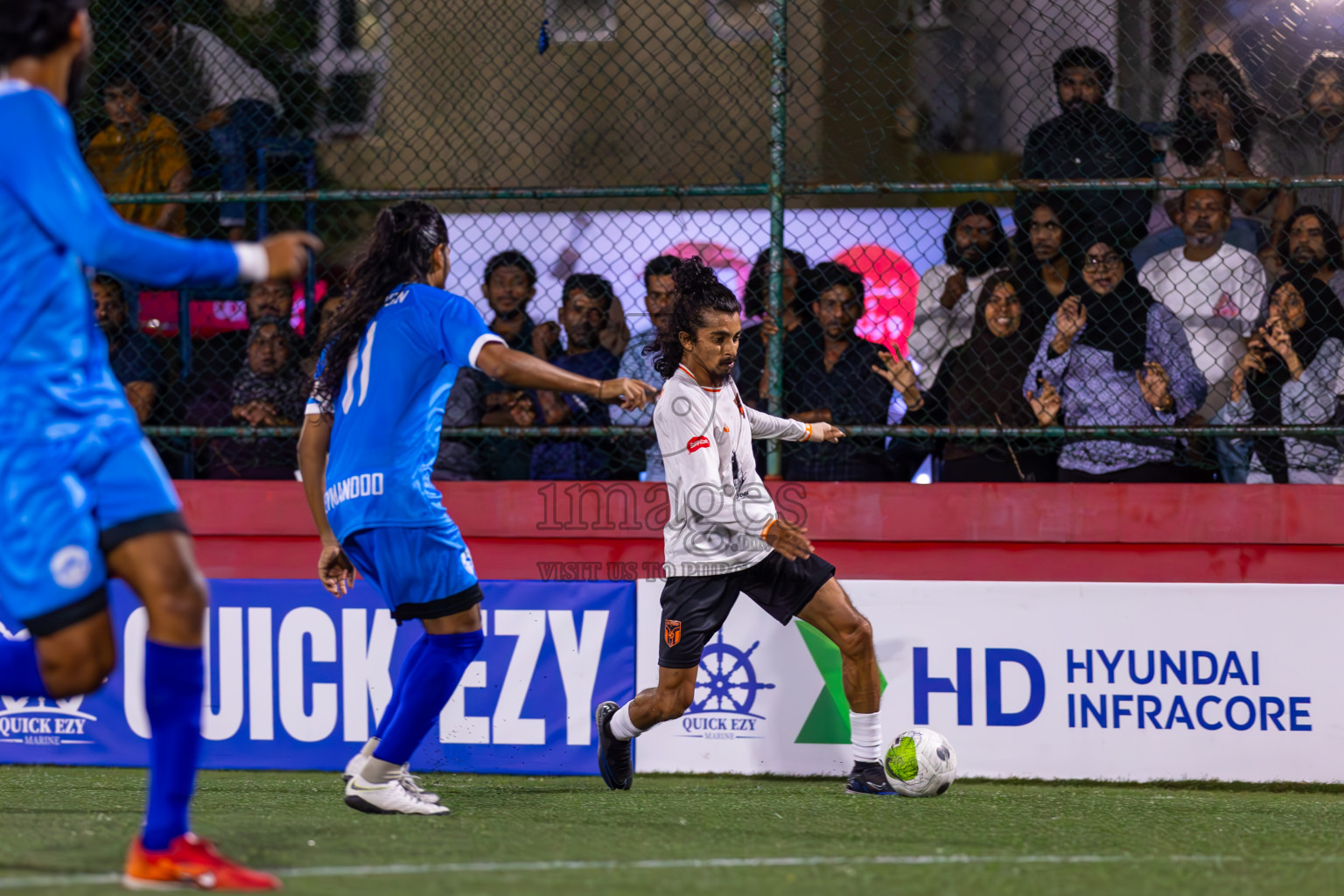 Th Veymandoo vs Th Hirilandhoo in Day 11 of Golden Futsal Challenge 2024 was held on Thursday, 25th January 2024, in Hulhumale', Maldives
Photos: Ismail Thoriq / images.mv