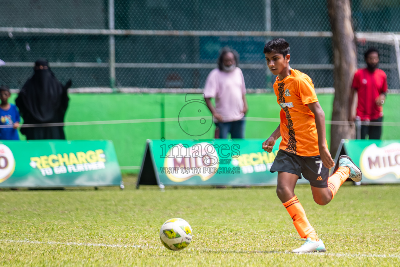 Day 3 of MILO Academy Championship 2025 (U14) was held on Saturday, 1st November 2025 at Henveiru Football Grounds, Male', Maldives . 

Photos: Hassan Simah / images.mv