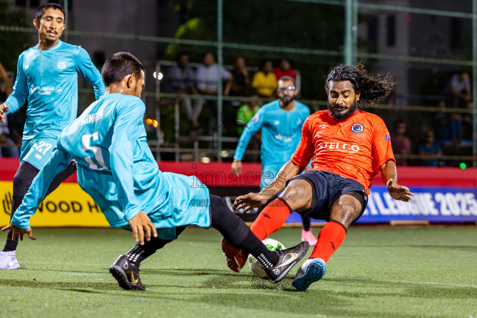 STELCO RC vs Club Hajj in Day 14 of Office League 2025 was held on Tuesday, 29th April 2025 in Hulhumale', Maldives. Photos: Nausham Waheed / images.mv