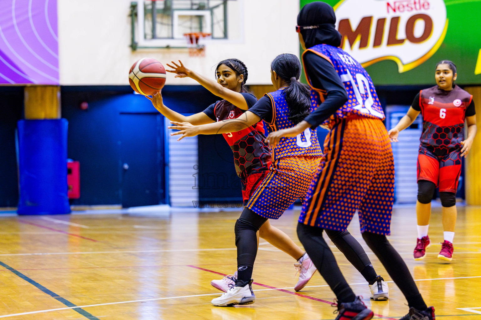 Iskandhar School vs Billabong High International School in day 8 of Junior Championship 2024 was held in Social Center, Male', Maldives on Tuesday, 19th November 2024. Photos: Nausham Waheed / images.mv
