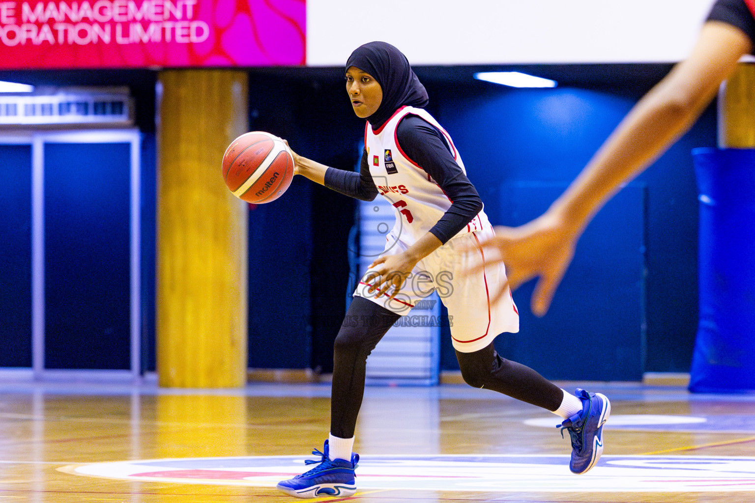 Maldives vs Bangladesh in Day 1 of Under 16 Woman's Asian Cup SABA Qualifiers 2025 was held in Social Center, Male', Maldives on 12th June 2025. Photos: Nausham Waheed / images.mv