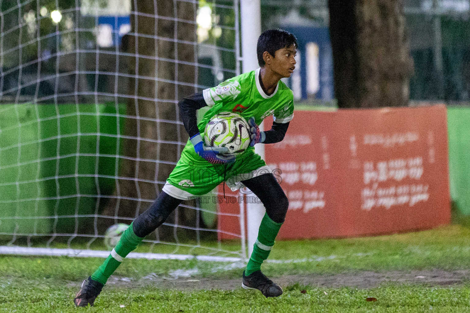 Maziya vs Hurriya (U14) in Day 4 of Dhivehi Youth League 2024 held at Henveiru Stadium on Thursday, 28th November 2024. Photos: Shuu Abdul Sattar/ Images.mv