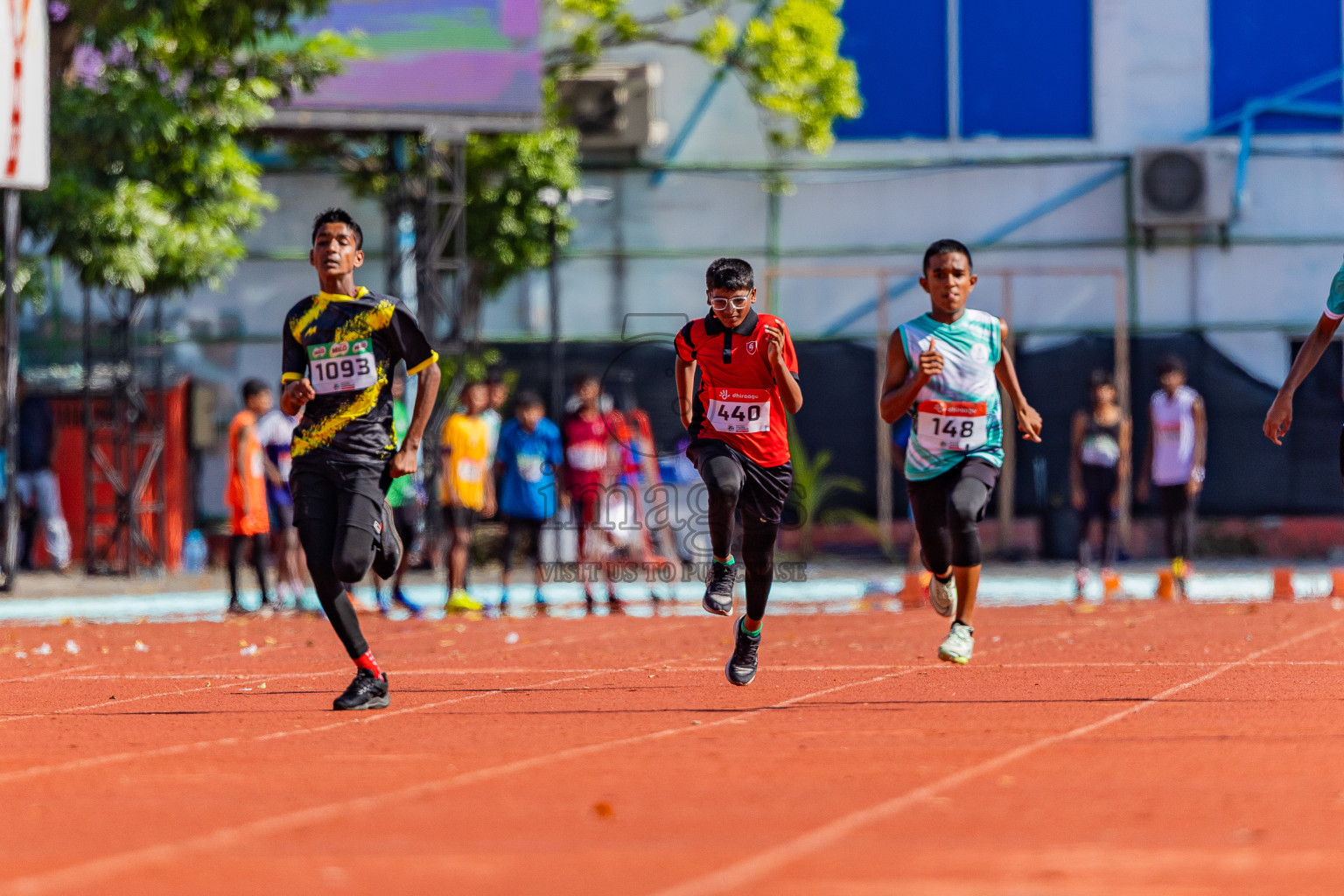 Day 1 of Inter-school Athletics Championship 2025 held in Ekuveni Synthetic Track, Male', Maldives on Monday, 06th October 2025. Photos by: Areef Adam  / Images.mv