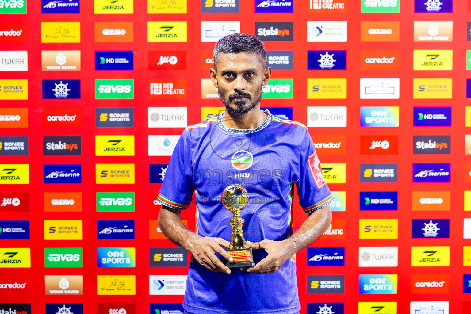 GDh Faresmaathodaa vs GDh Thinadhoo in Day 16 of Golden Futsal Challenge 2025 was held on Monday, 20th January 2025, in Hulhumale', Maldives. Photos: Nausham Waheed  / images.mv