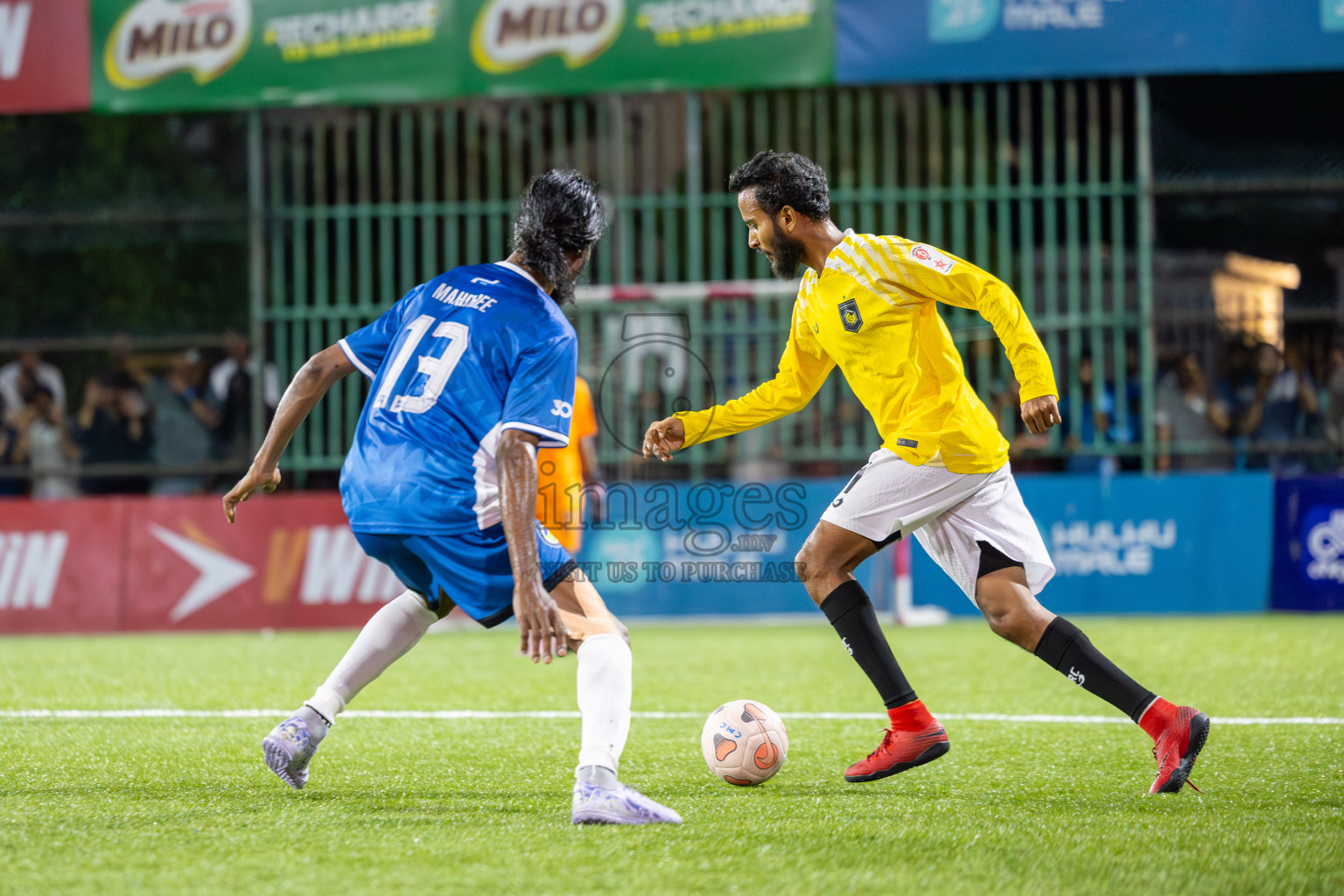 RRC vs FEN in Day 4 of Club Maldives Cup 2025 was held in Rehendi Futsal Ground, Hulhumale', Maldives on Thursday, 2nd October 2025. Photos: Mohamed Mahfooz Moosa / images.mv