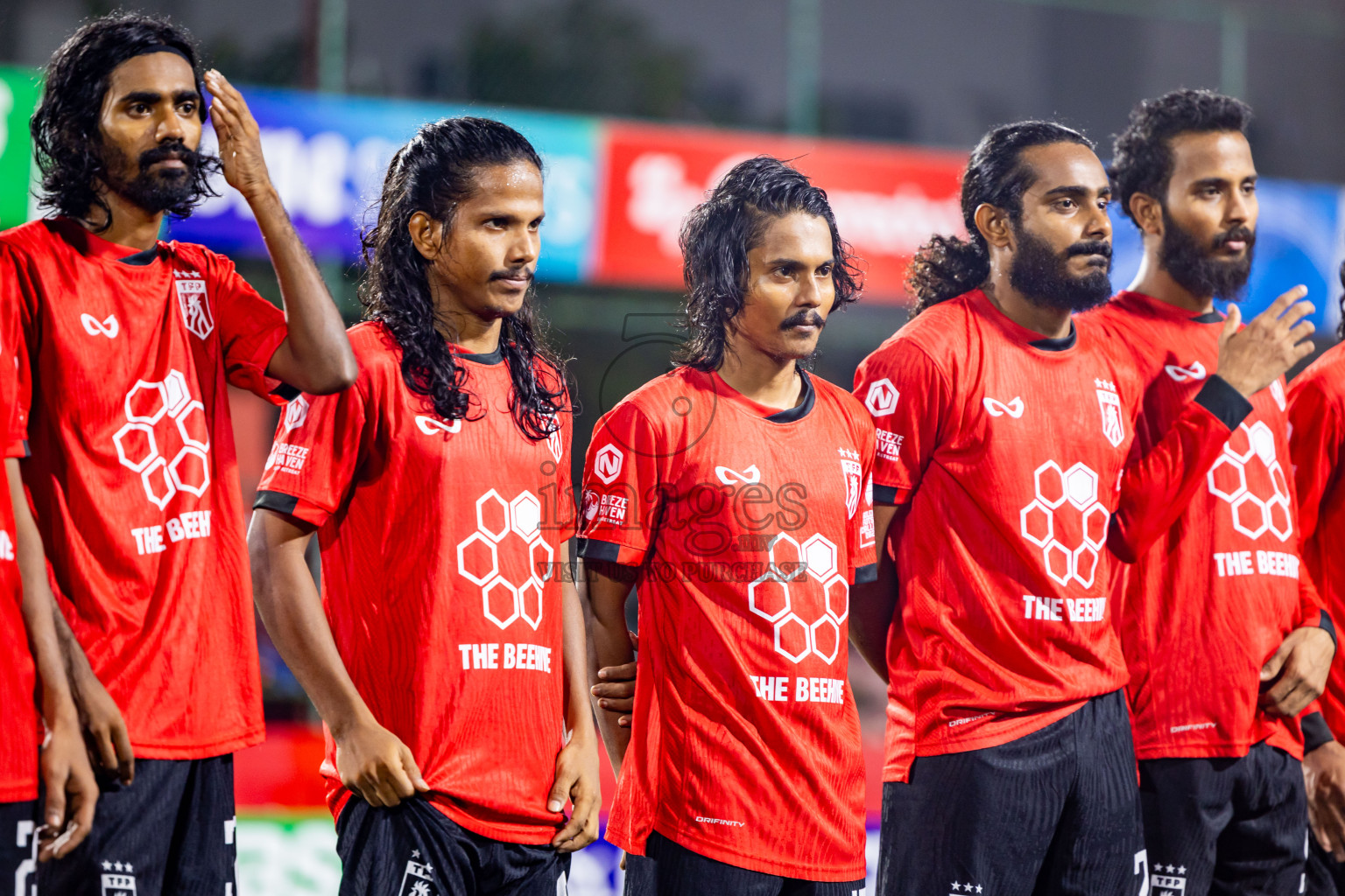 Th Omadhoo vs Th Thimarafushi in Day 18 of Golden Futsal Challenge 2025 was held on Wednesday, 22nd January 2025, in Hulhumale', Maldives. Photos: Nausham Waheed / images.mv