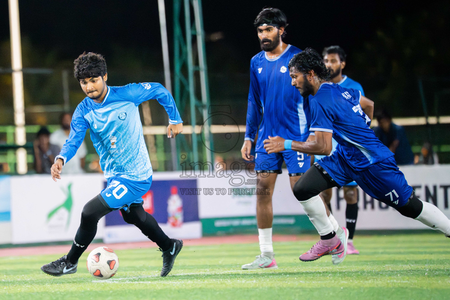 Foemathi VS Laamu Blues in Day 3 - Fonadhoo Youth Futsal Challenge 2025 held in Fonadhoo Futsal Stadium, L. Fonadhoo, Maldives on Tuesdat, 28th October 2025 Photos: Arif Rasheed / images.mv