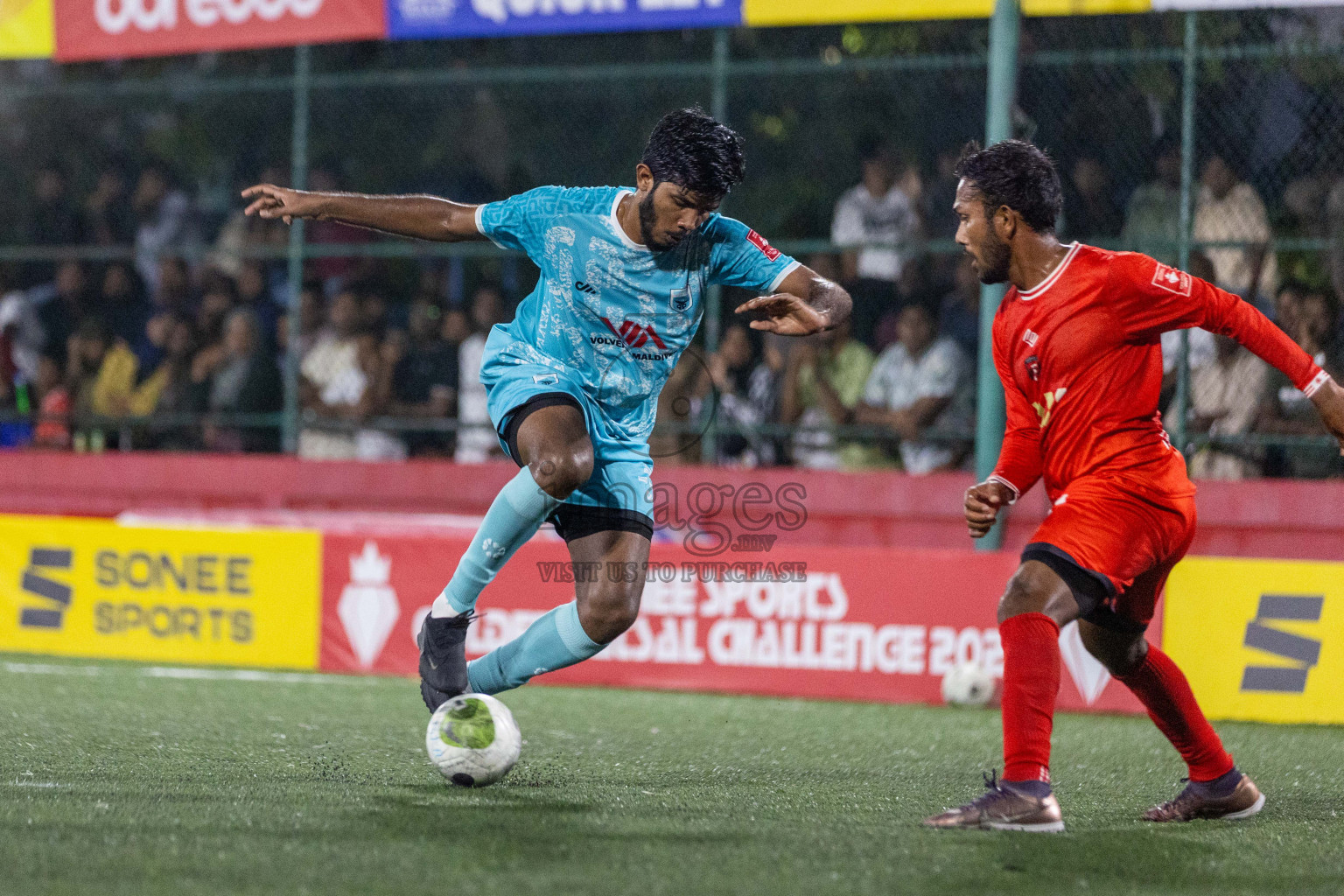 HA Filladhoo VS HA Dhidhdhoo in Day 13 of Golden Futsal Challenge 2024 was held on Saturday, 27th January 2024, in Hulhumale', Maldives Photos: Nausham Waheed / images.mv