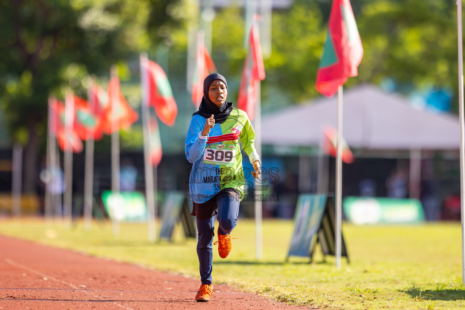 Day 1 of 12th Milo Association Championships was held in Ekuveni Track at Male', Maldives on Thursday, 24th April 2025.
Photos: Ismail Thoriq / images.mv