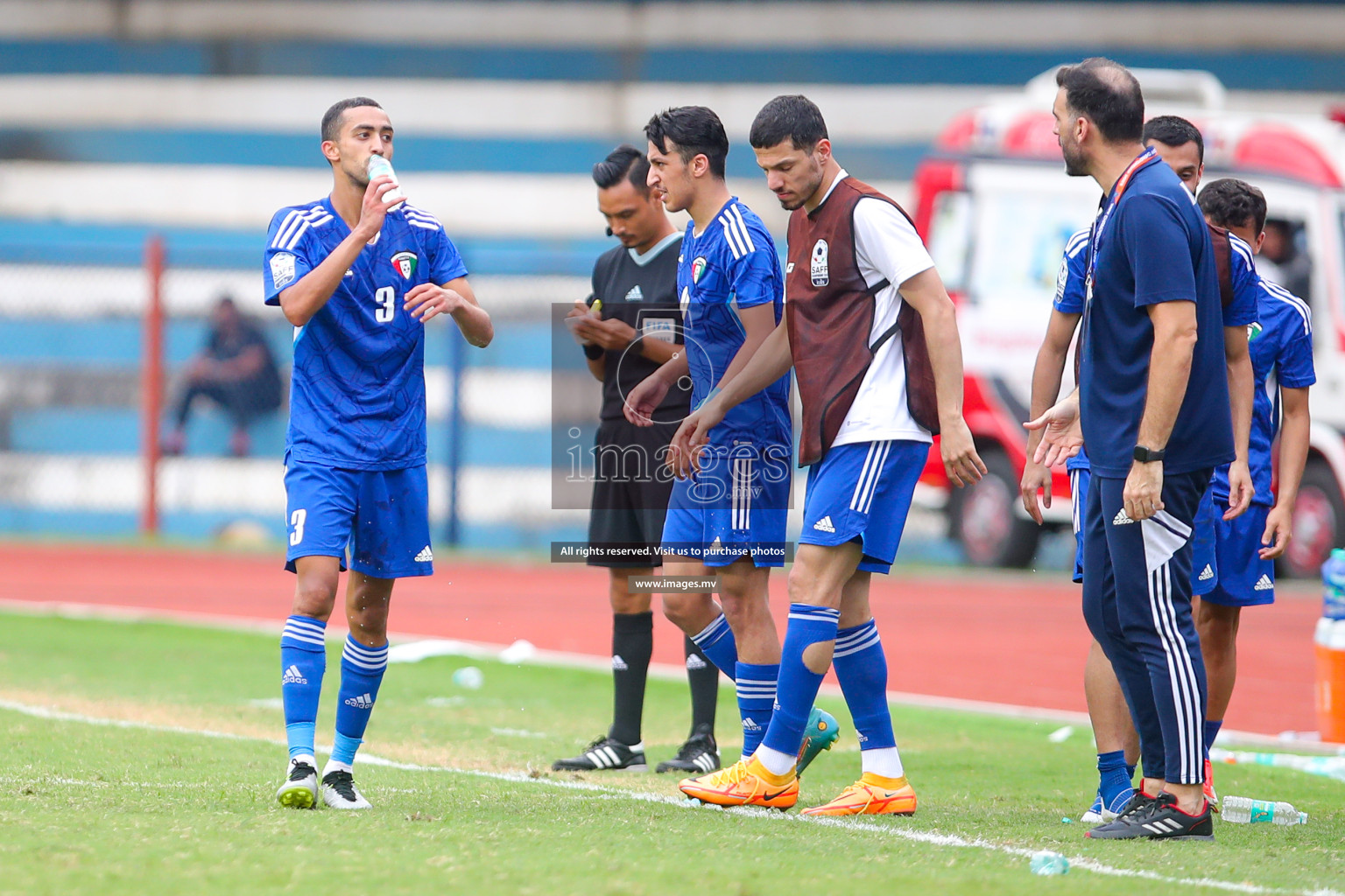 Kuwait vs Bangladesh in the Semi-final of SAFF Championship 2023 held in Sree Kanteerava Stadium, Bengaluru, India, on Saturday, 1st July 2023. Photos: Nausham Waheed, Hassan Simah / images.mv