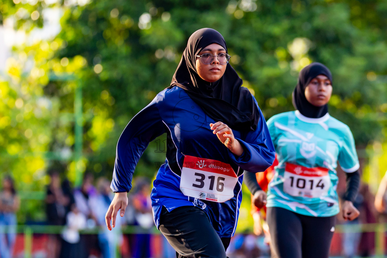 Day 1 of Inter-school Athletics Championship 2025 held in Ekuveni Synthetic Track, Male', Maldives on Monday, 06th October 2025. Photos by: Nausham Waheed / Images.mv