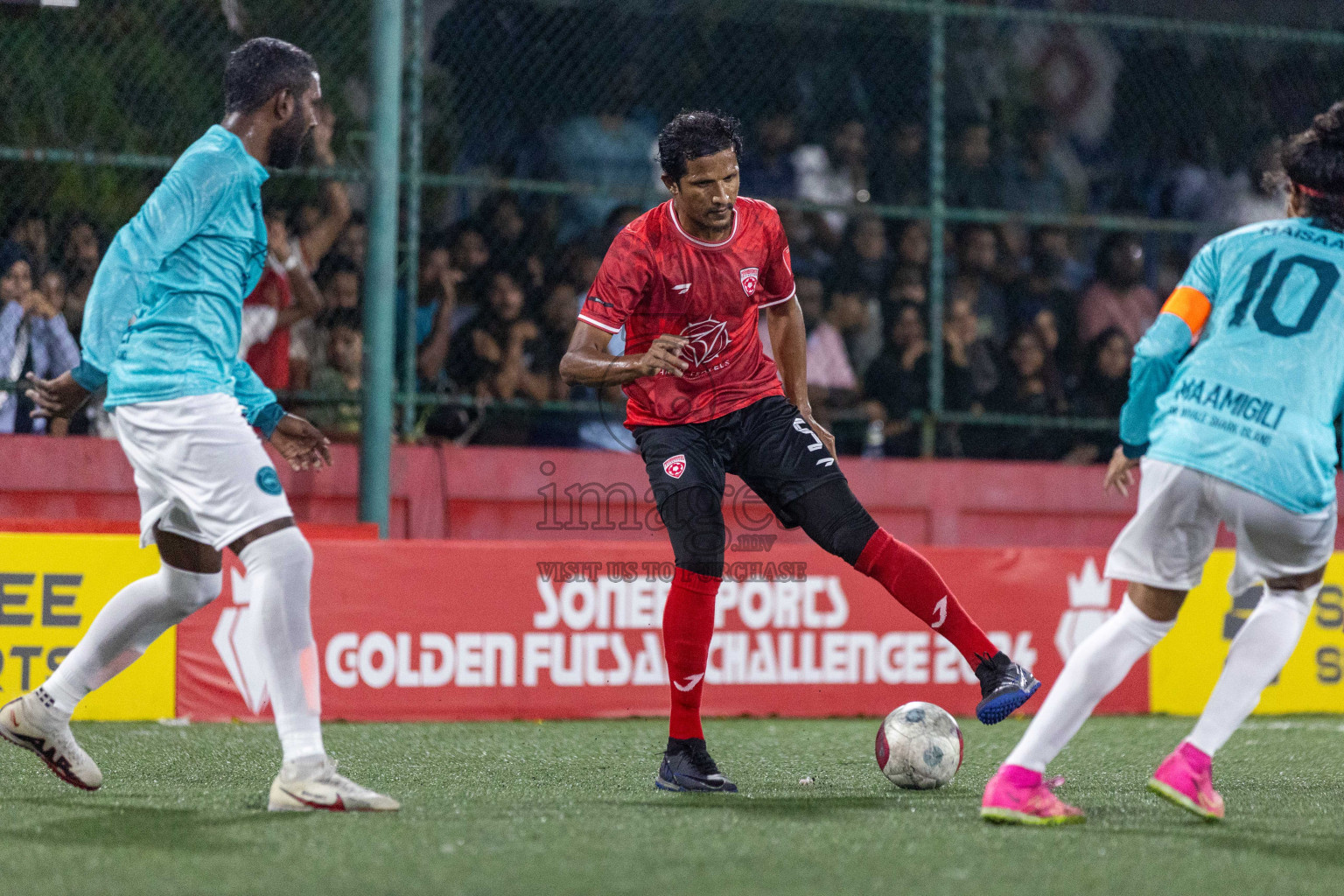 ADh Maamigili vs ADh Mahibadhoo in Day 21 of Golden Futsal Challenge 2024 was held on Sunday , 4th February 2024 in Hulhumale', Maldives Photos: Nausham Waheed / images.mv