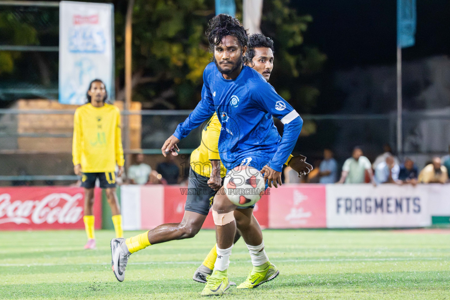 Foemathi JR VS Kanmathi SC in Day 3 - Fonadhoo Youth Futsal Challenge 2025 held in Fonadhoo Futsal Stadium, L. Fonadhoo, Maldives on Tuesdat, 28th October 2025 Photos: Arif Rasheed / images.mv