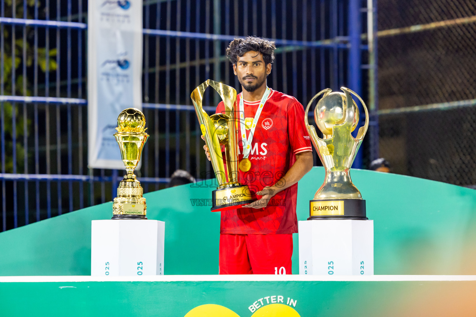 Closing Ceremony of Better in Baa Futsal Fiesta 2025 held in B. Eydhafushi, Maldives on Monday, 17th November 2025. Photos: Nausham Waheed / images.mv