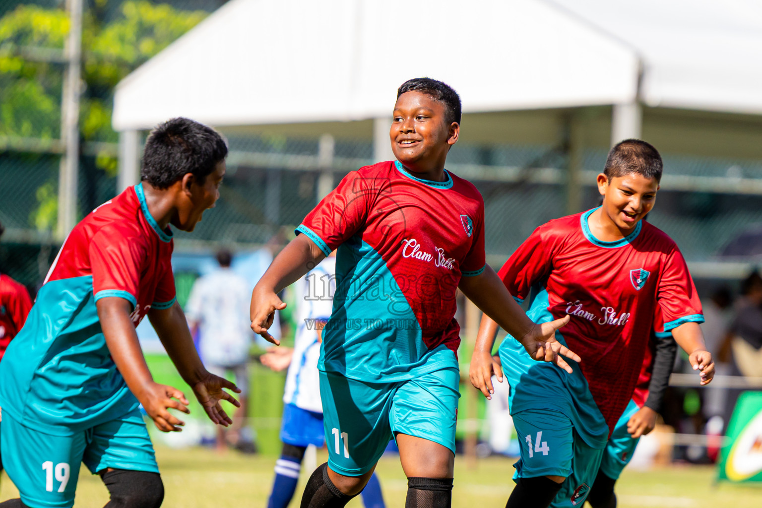 Day 1 of MILO Academy Championship 2025 (U-12) was held at Henveiru Stadium in Male', Maldives on Thursday, 1st May 2025. Photos: Nausham Waheed / images.mv